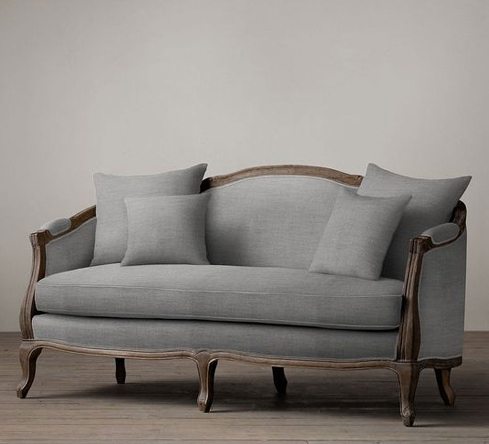 Elegant Settee Sofa